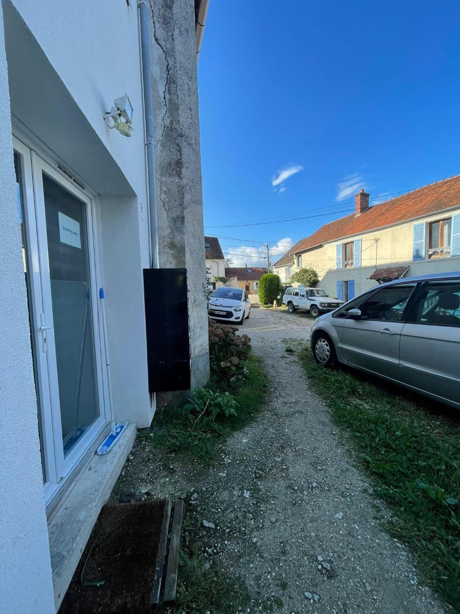 Appartement Villiers Sur Morin Proche De Disneyland Eksteriør billede
