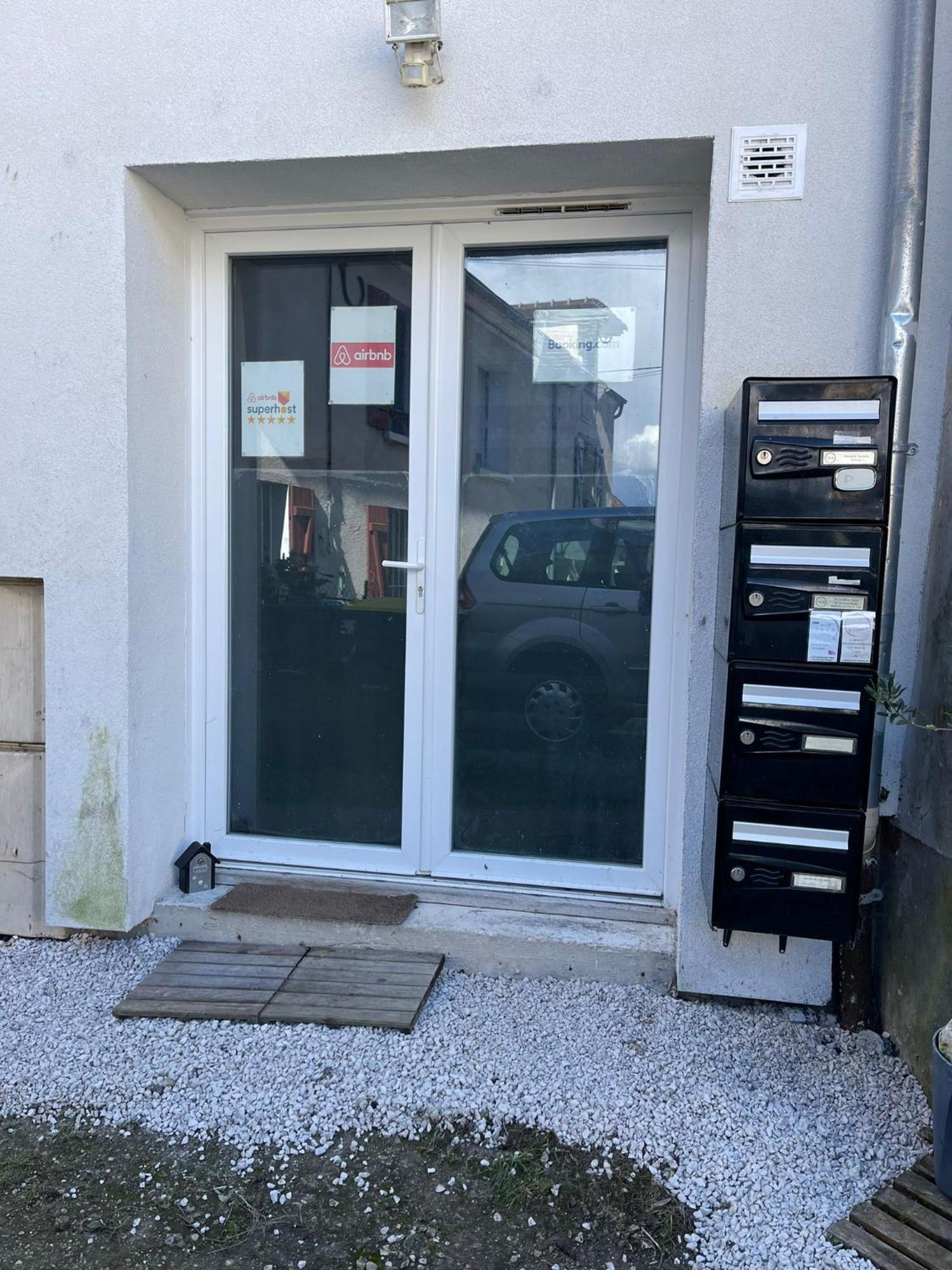Appartement Villiers Sur Morin Proche De Disneyland Eksteriør billede